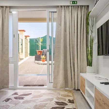 Laurissilva Lodge, By Op Apartment São Vicente